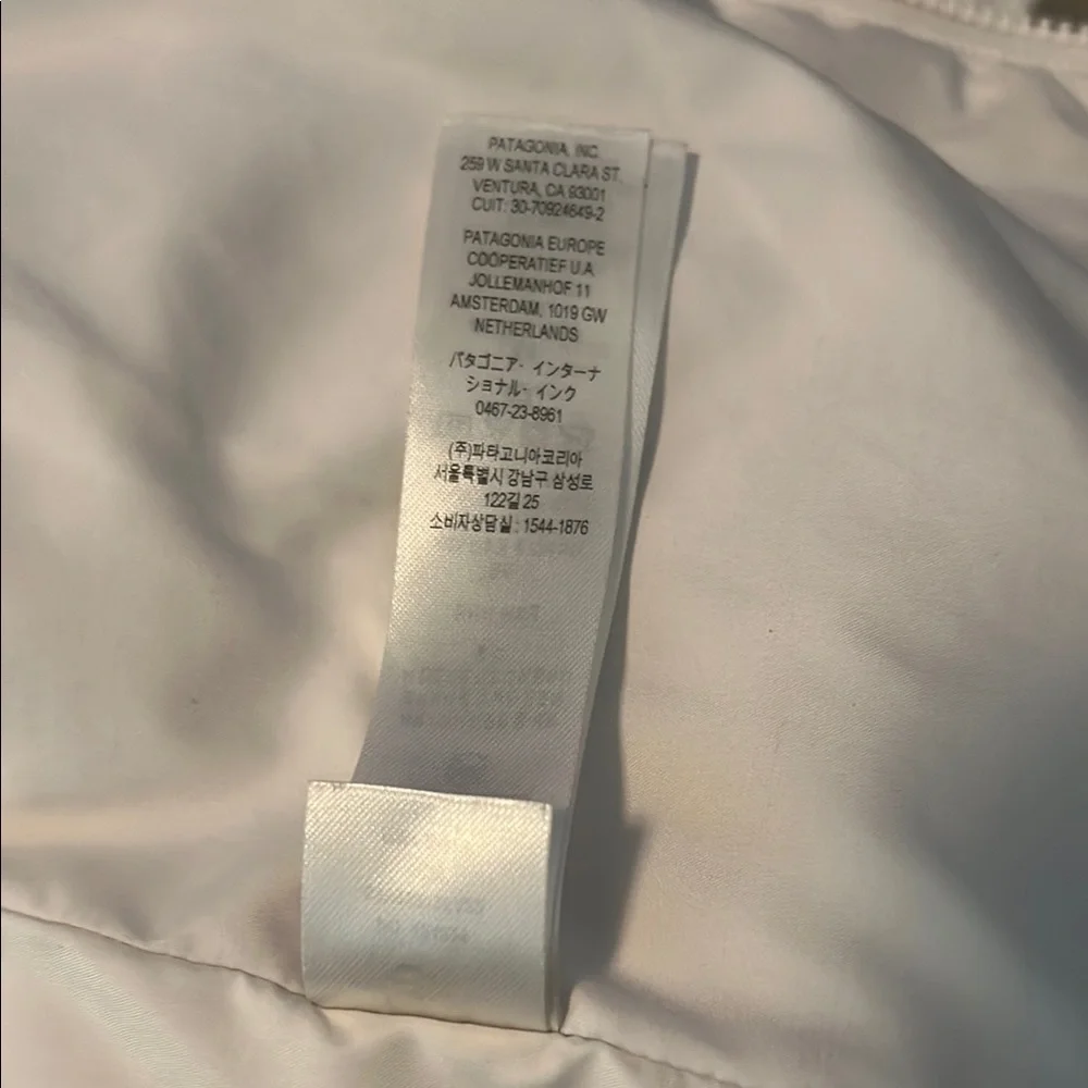Patagonia White Fleece Jacket - Picture 6 of 6